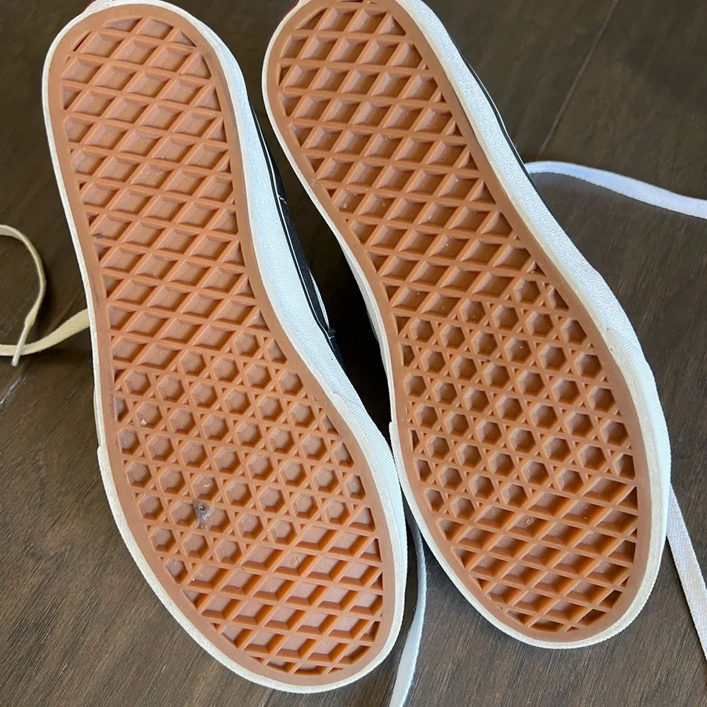 Vans High Tops - Picture 4 of 6